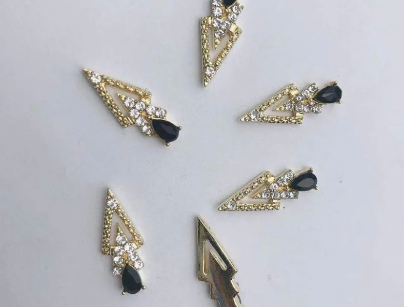 Vixen Charms 10 pieces